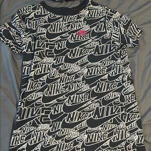 Nike Graphic Tee with Pink Accent